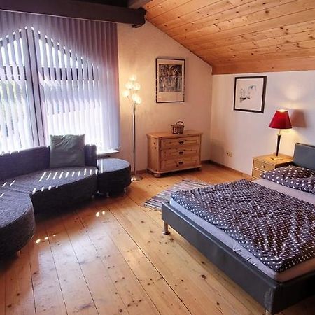 Ferienzimmer / Monteurzimmer Neumarkt Am Wallersee Extérieur photo